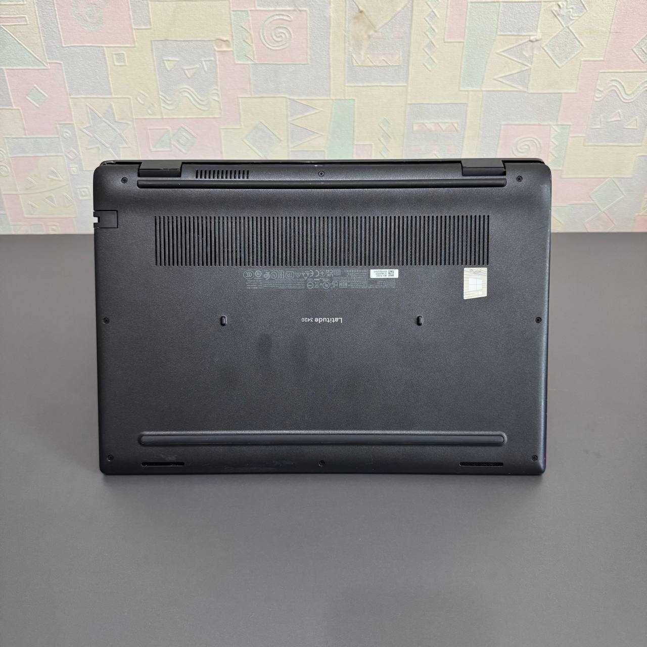 Ноутбук Dell Latitude 3420 | Intel i5-1135G7 | m2 256GB SSD | DDR4 8GB