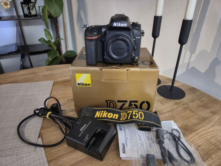 Nikon D750 - 45.246 cadre