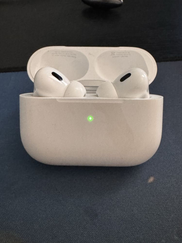 Airpods pro lightning