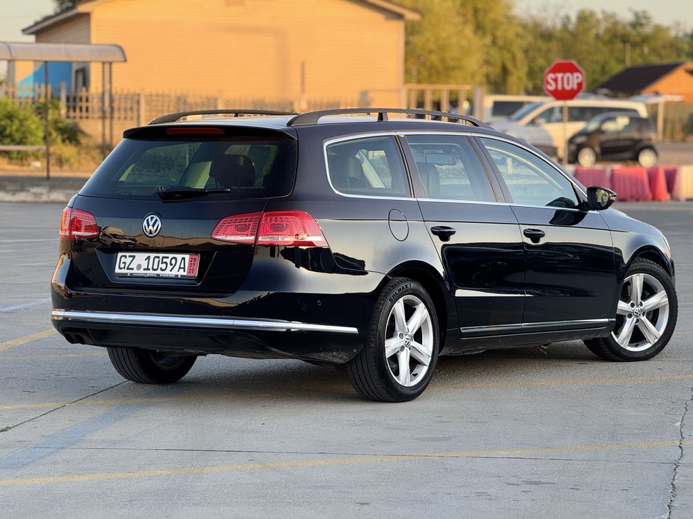 Volkswagen Passat B7 DSG Highline *2012*