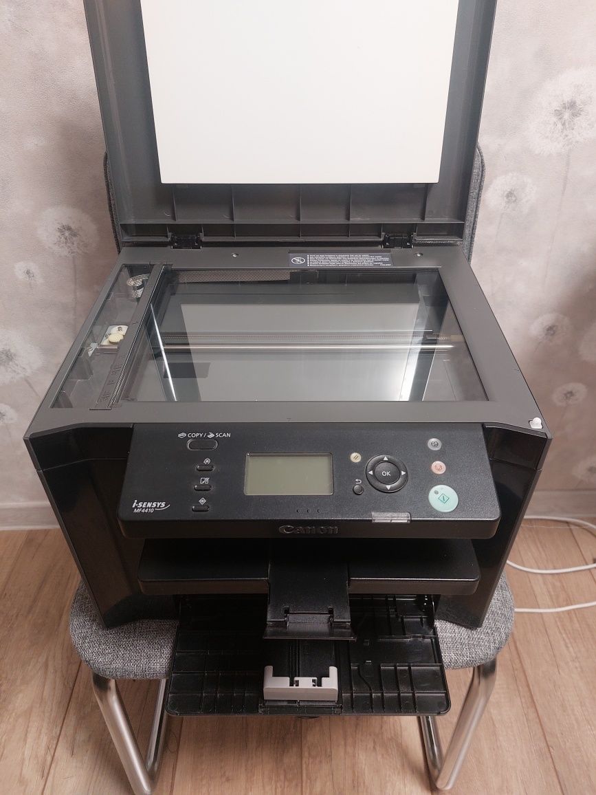 Продам принтер Canon MF4410