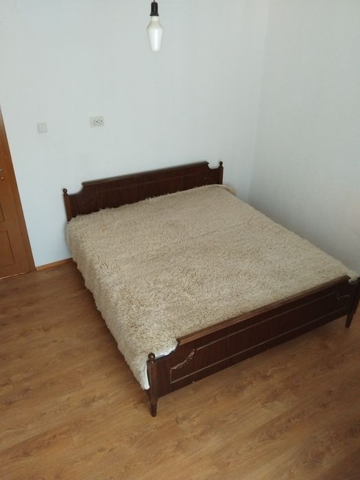 Имот в Мъглиж с двор 540кв.м.