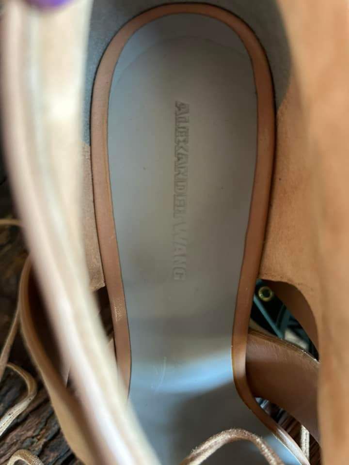 Alexander Wang шик в цвят nude
