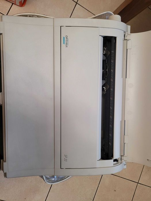 masina de scris electrica