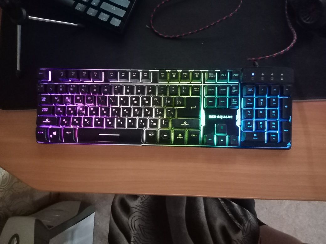 Red square tesla rgb