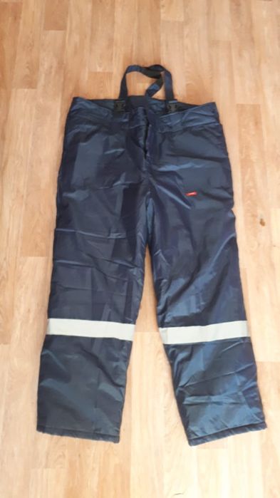 Продам спец форму зимнюю