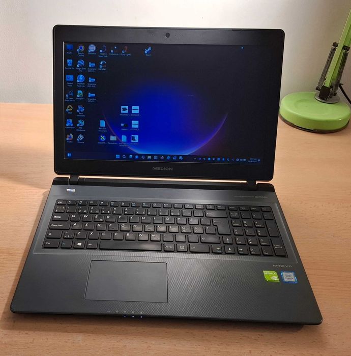 Laptop 16" Medion P6670 i5,nVidia 940mx 8GB,12GB RAM, 628GB