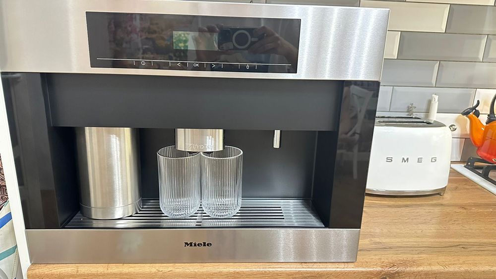 Встроенная Кофемашина Miele