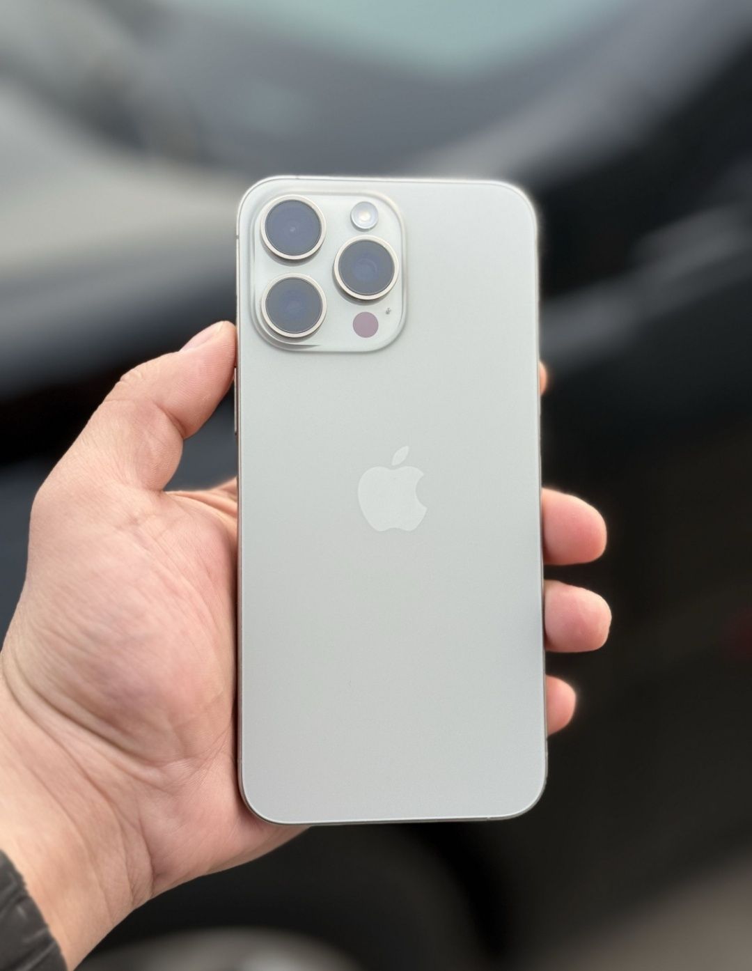 Iphone 15 pro max sotiladi