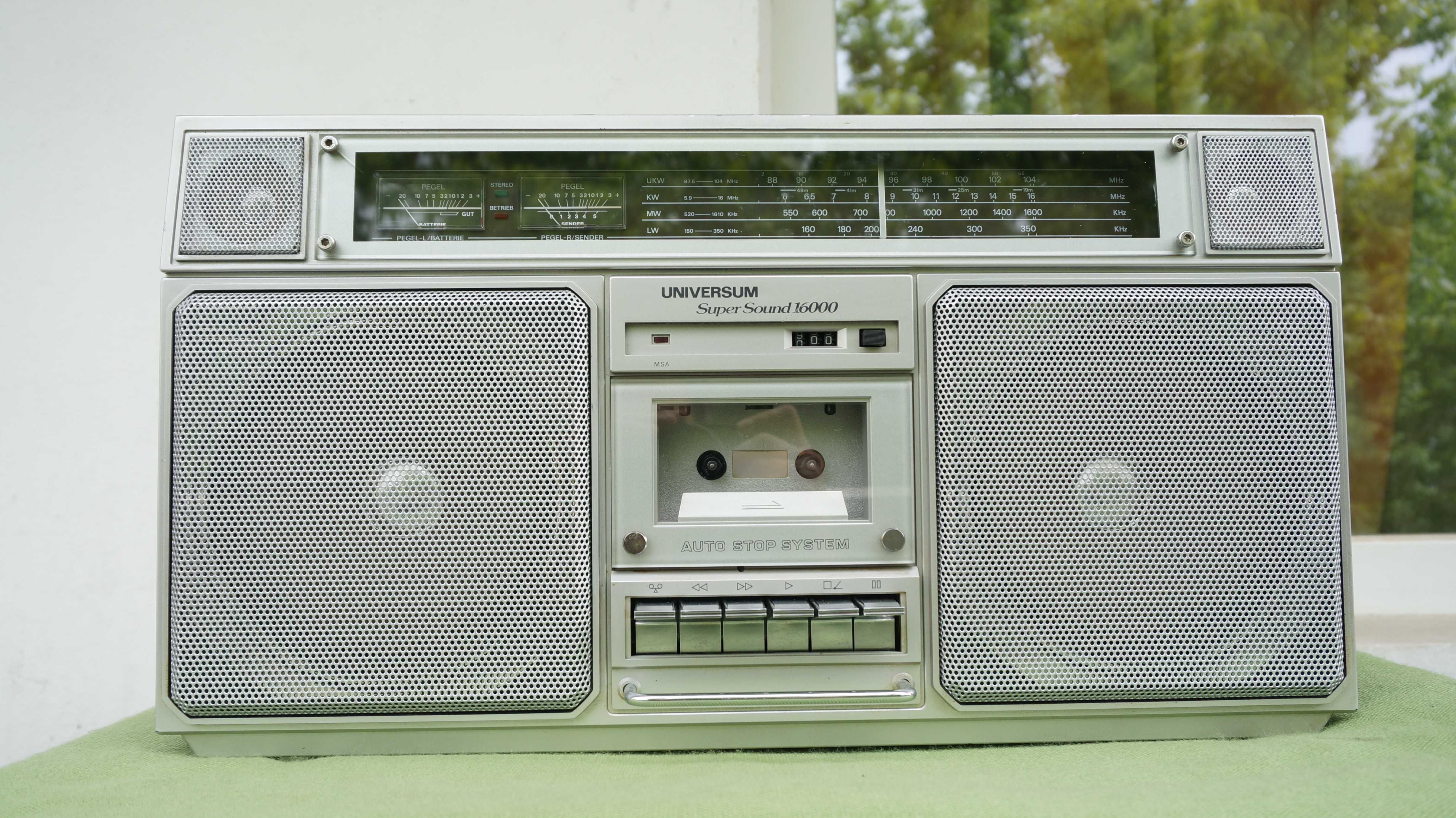 Radio casetofon boombox Universum CTR 2605 supersound 16000