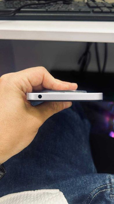 Redmi 14s ideal holatda