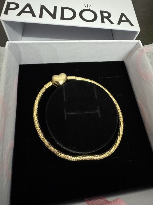 Vand bratara pandora placata cu aur