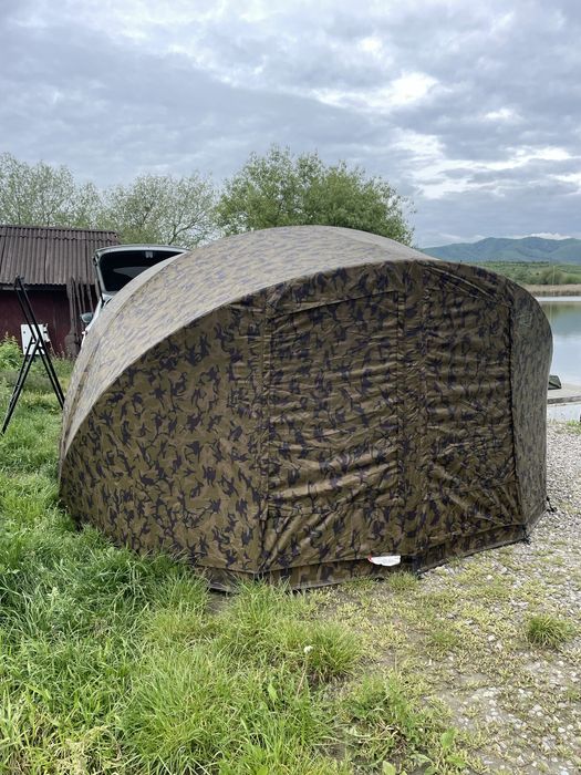 Super pret :Cort Fox R Series 2 Man XL Camo + Groundsheat + Winterskin