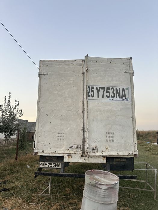 Butka sotiladi 5,20 x 2 metr 6 million so'm