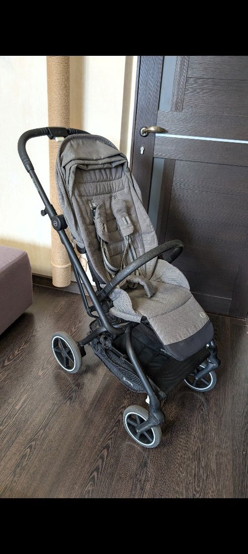 Коляска прогулочная Cybex Eezy S Twist+ 2  Grey