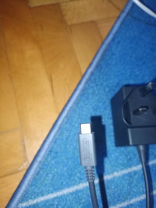 Нинтендо Суич кабел за зареждане