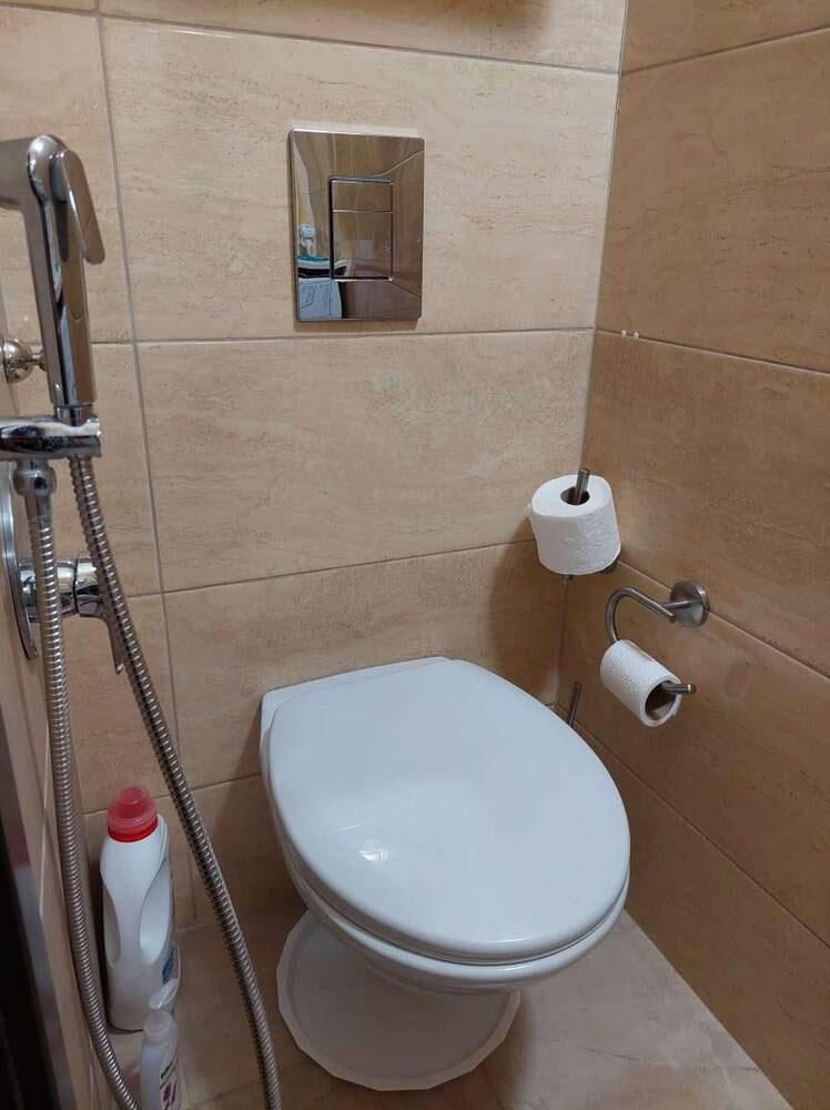 Дава се под наем Тристаен апартамент в Бургас, Лазур - 80 кв.м за 586.5 € - Снимка #6