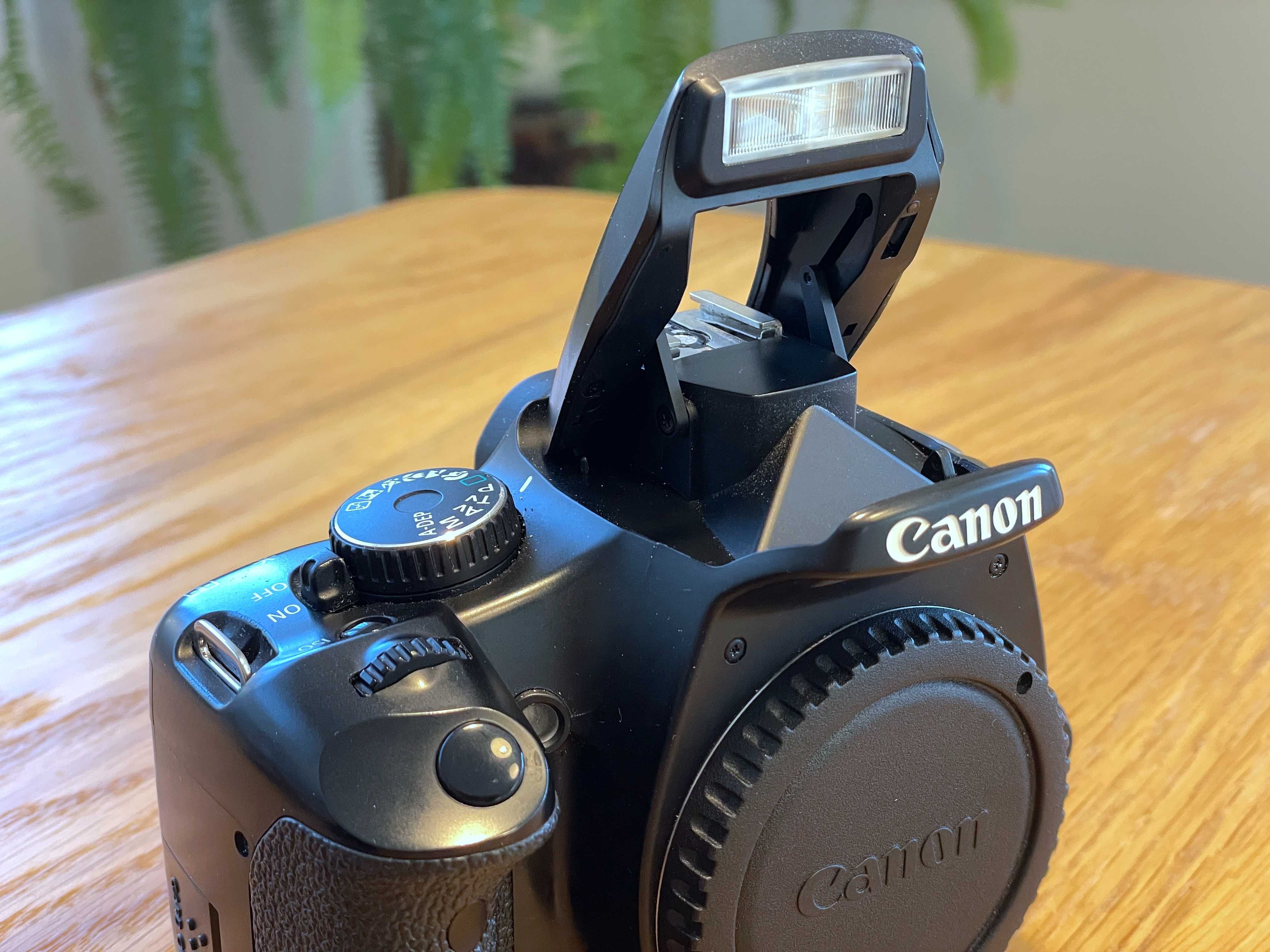 Фотоапарат Canon EOS 450D - тяло ! Отлично състояние и аксесоари !