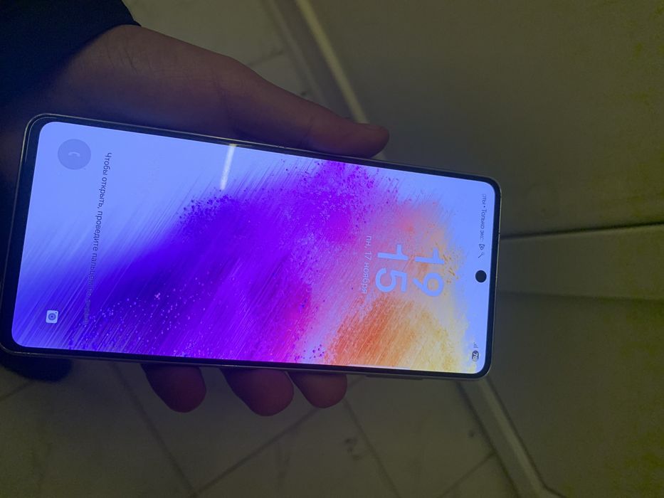 Samsung A 73 очень в хорошем состояний