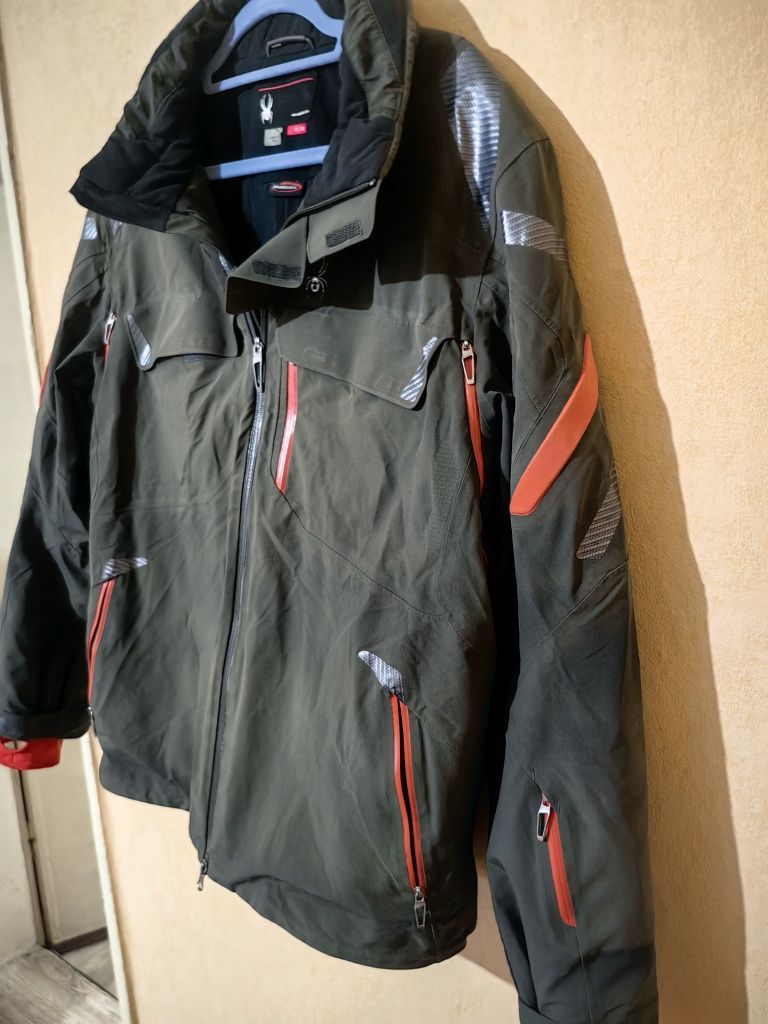 Spyder Primaloft XL яке зимно.