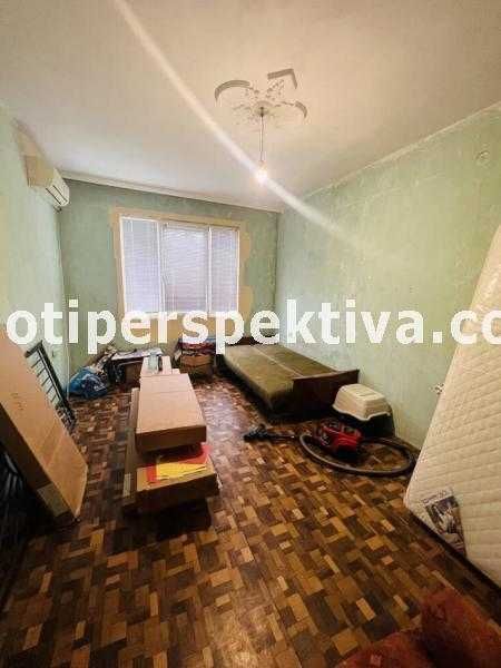 реф.10580 Реална квадратура, среден етаж-МГ!