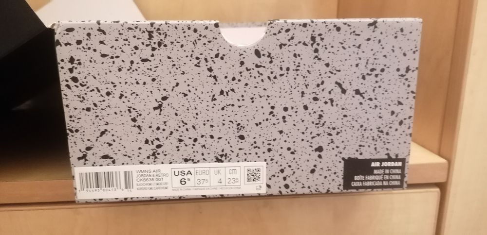 Air Jordan 6 Retro Tech Chrome 37.5