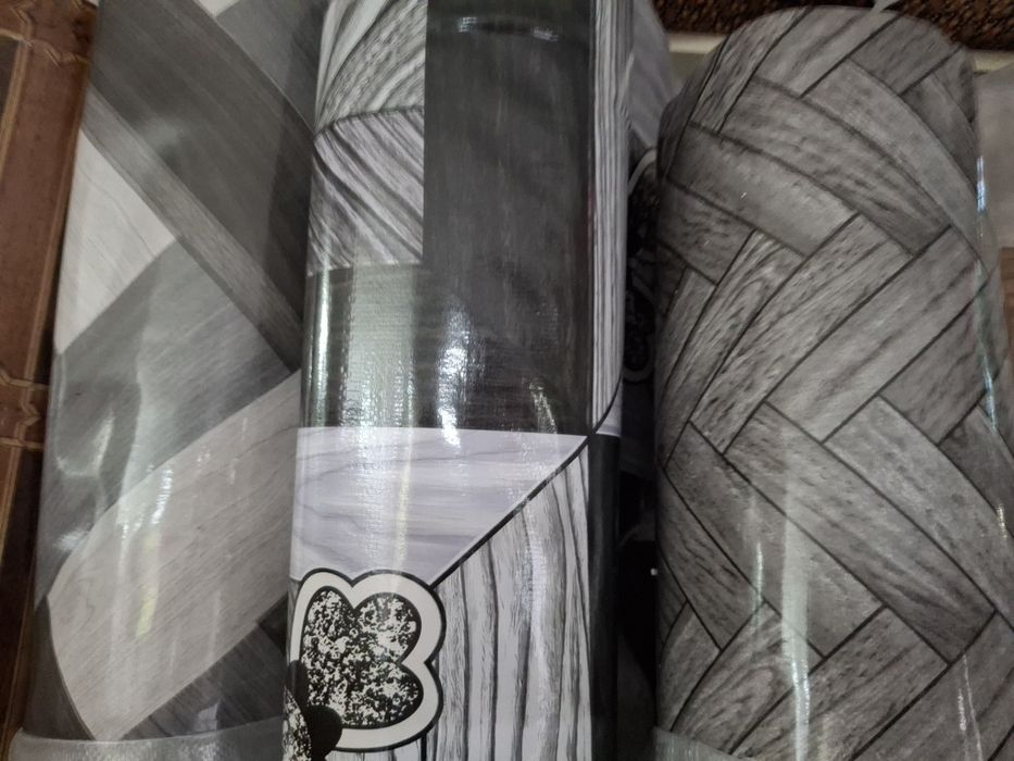 Linoleum Gri  2m lat x 20m lungime, 1.2mm lățime. Modele noi