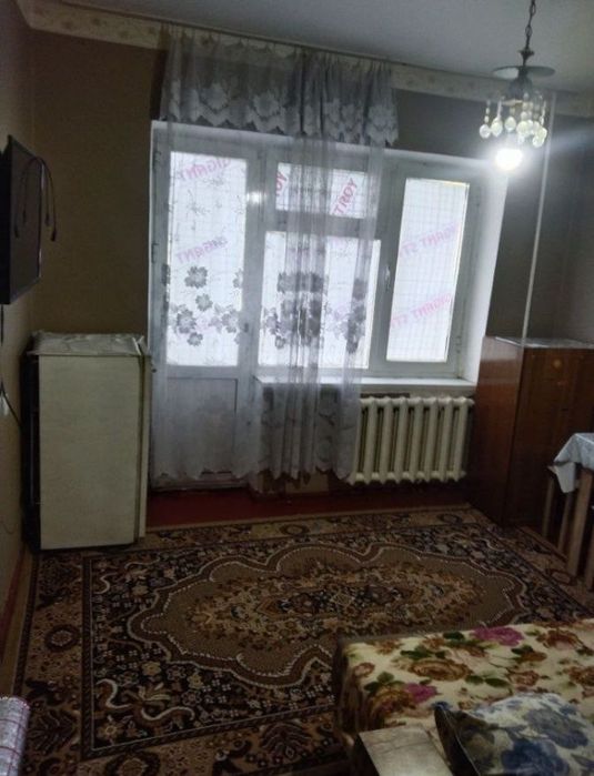 Без маклера, квартира в одном шаге от метро Новза.