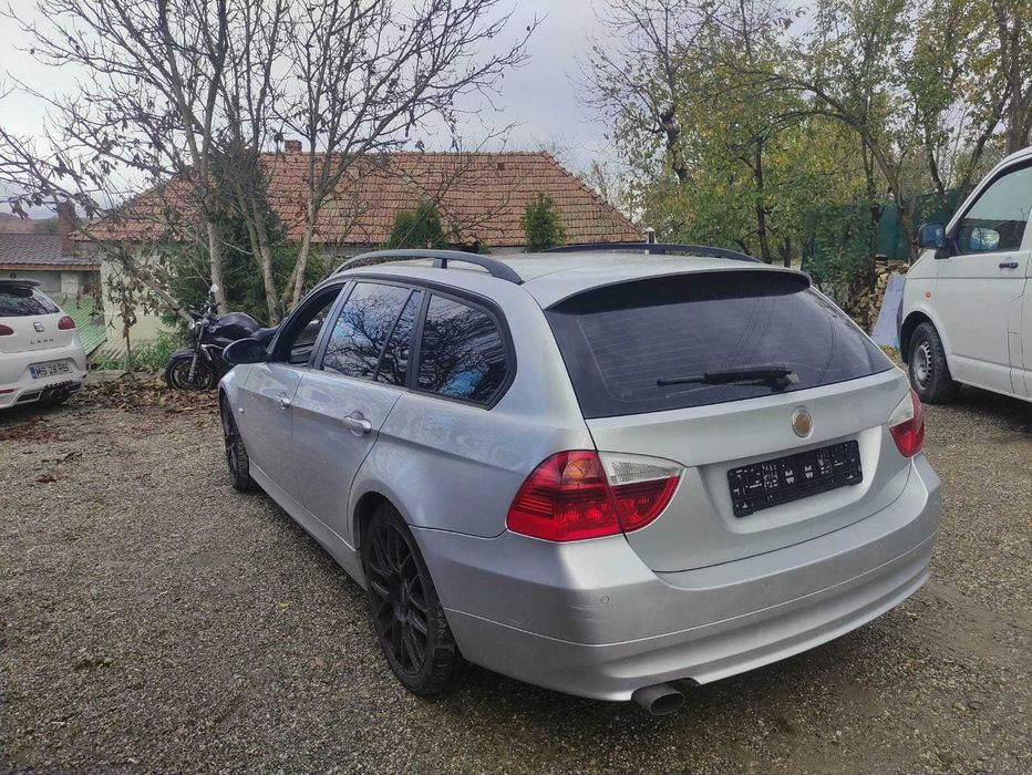 BMW serie 3, model 320i din 2006, Combi, stare buna!