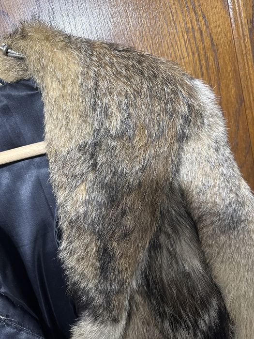 Haina blana naturala (lup)