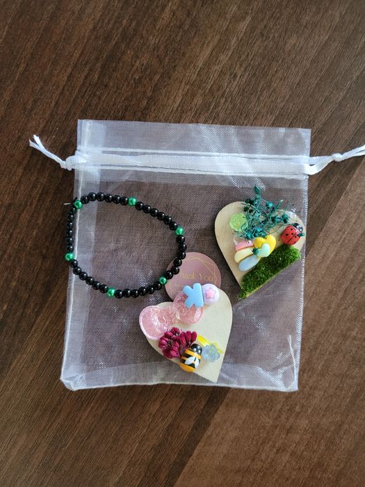 Hand made : inele , coliere , bratari , zgarzi