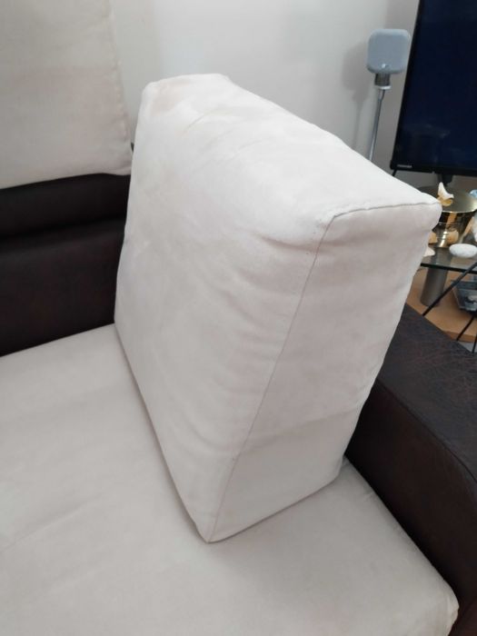 Голям и малък диван в добро състояние с функция "сън".