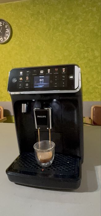 Aparat de cafea boabe /expresor automat Philips Latte Go 5500