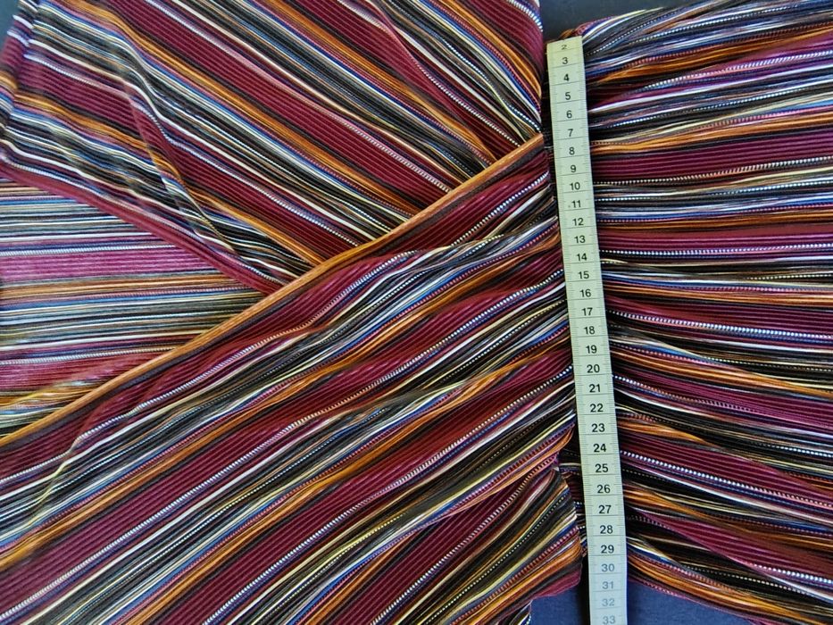 Rochie Pull & bear lungă cu mâneci lungi
