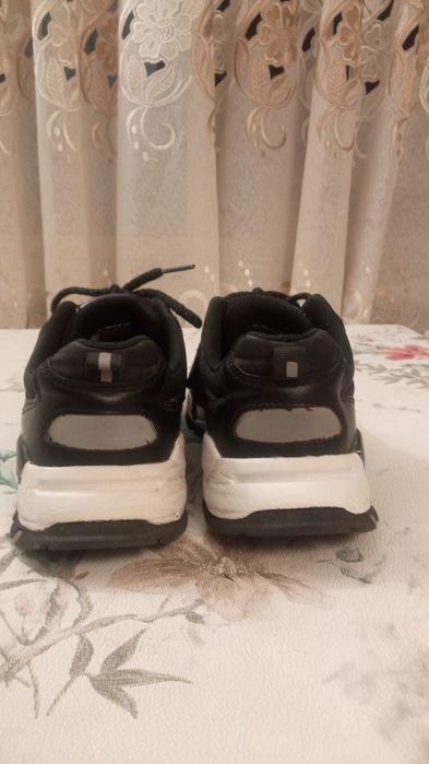 Мужские кросовки б/у