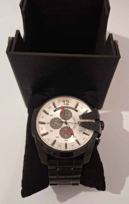 Vând ceas bărbătesc, marca Diesel