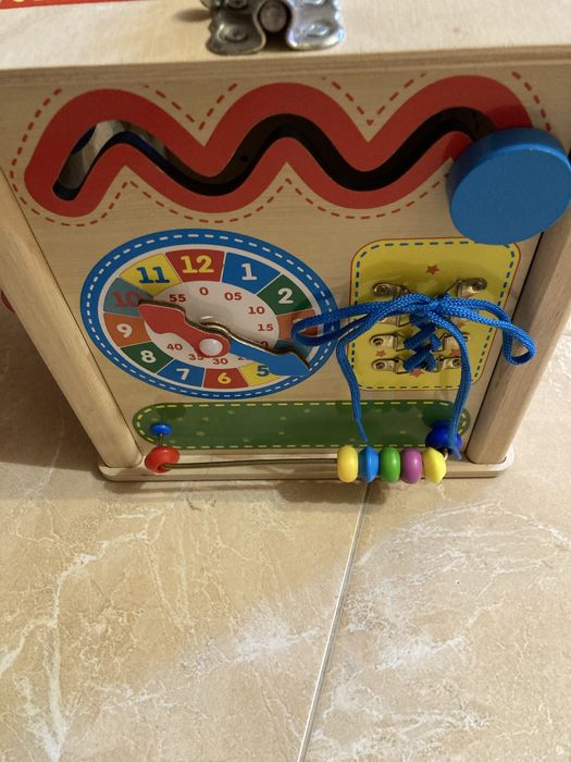 Дървен бизикуб почти нов