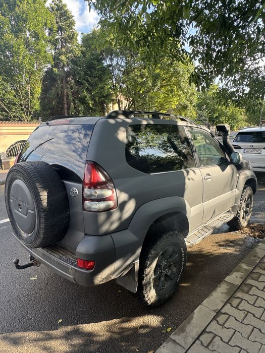 Vand Toyota Land Cruiser J120 Autoutilitara scurt, istoric demostrabil