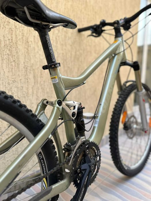 Giant cypher 2 downhill - masura S