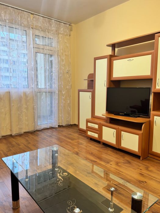 Дава се под наем Тристаен апартамент в Стара Загора, Център - 65 кв.м за 331.5 € - Снимка #3