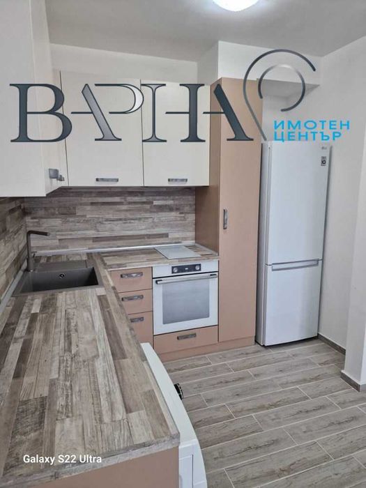 Дава се под наем Двустаен апартамент в Варна, Център - 66 кв.м за 561 € - Снимка #1