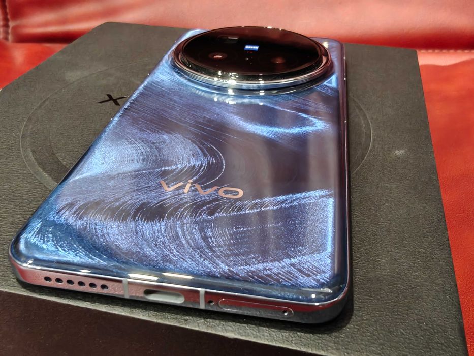 Нов Vivo X200 Pro 16/512 син - 200mpx Zeiss камера; 6000mAh