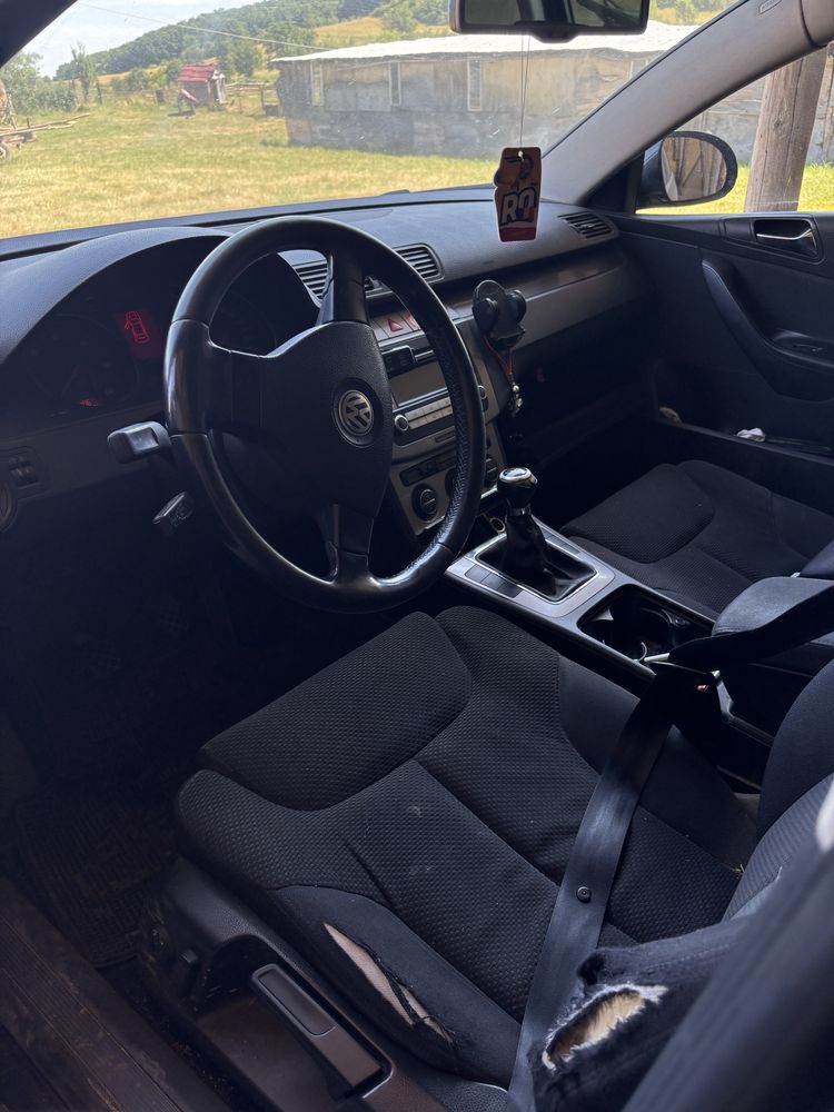 Vand passat b6  pret euro