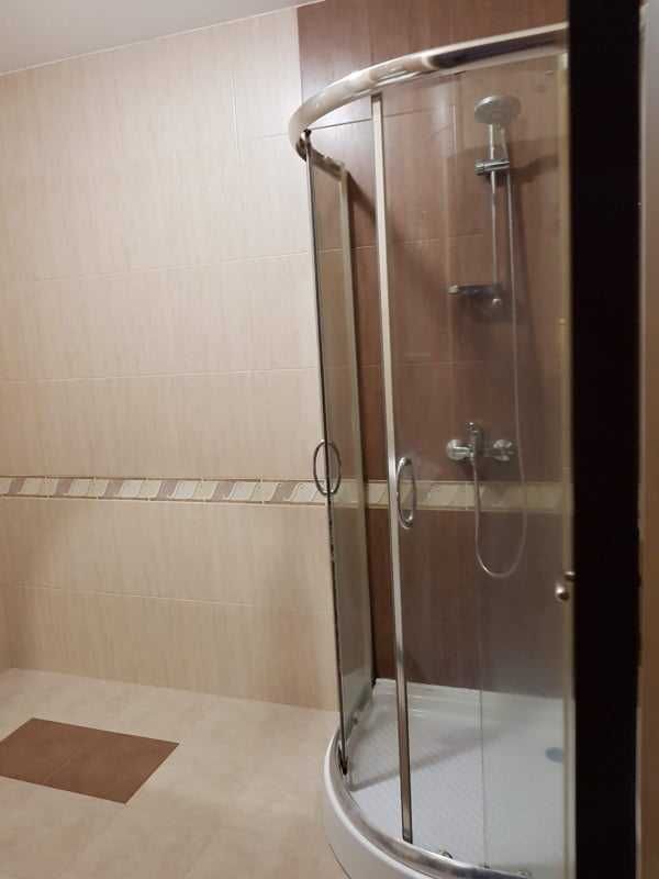 Дава се под наем Двустаен апартамент в Бургас, Лазур - 85 кв.м за 250 € - Снимка #2