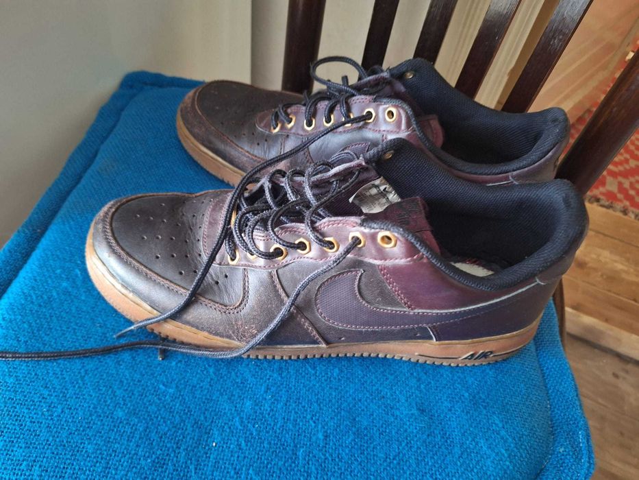 Nike Air Force 1 Winterized Burgundy