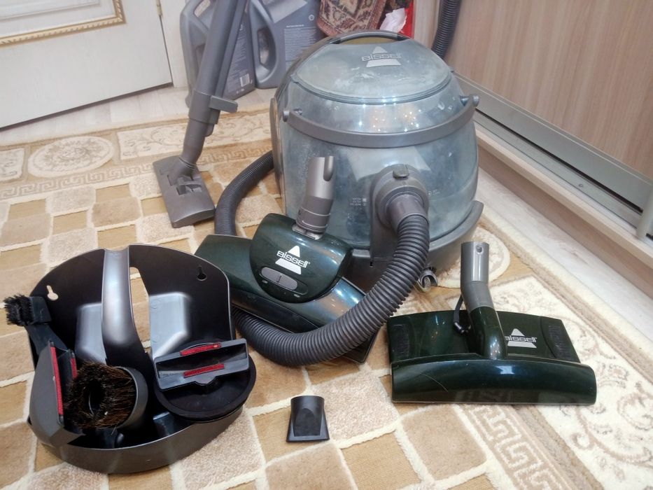 Продаю мощный промышленный пылесосВISSEL