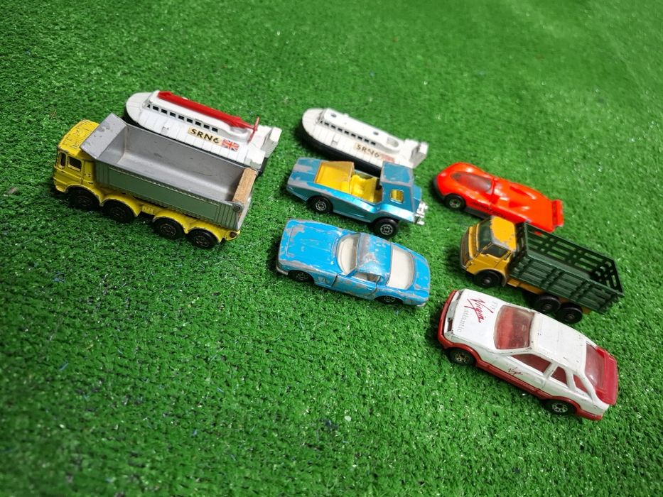 Колички Мачбокс.