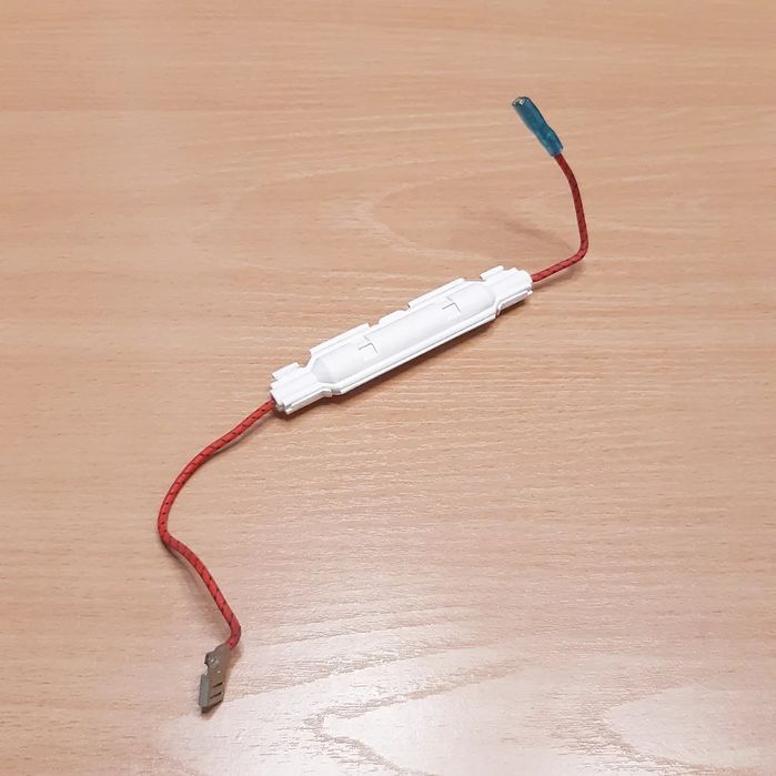 Предохранитель в корпусе для микроволновки