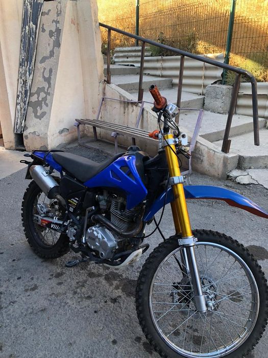 Эндуро 250 куб резвый