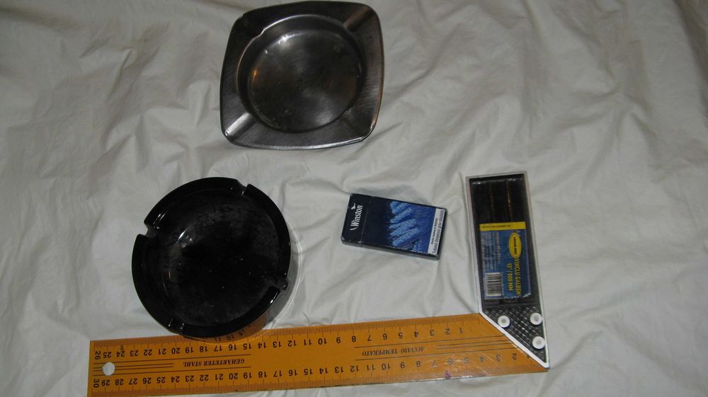 Vand scrumiere si bricheta Winston metalica antivant